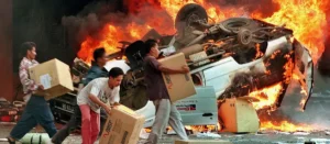 foto ilustrasi kerusuhan 1998 (ist)
