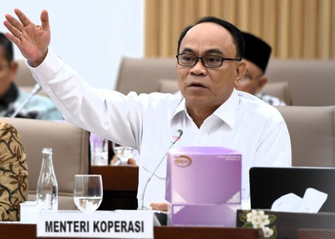 
					Menteri Koperasi (MenKop) Budi Arie Setiadi  (foto: prabainsight/istimewa)