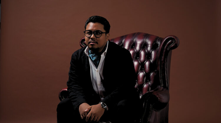 Rifki Soeria, musisi asal Jakarta dengan gaya khas Jazz/Pop yang melankolis dan jujur, kembali menyapa pendengarnya melalui single terbaru berjudul “Somebody Else”. (Foto:Ist)