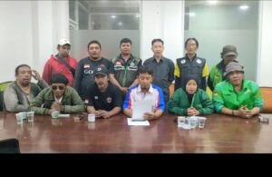Aliansi Pengemudi Online Bersatu (APOB) saat melakukan konferensi Press, Rabu (28/05) di Jakarta (foto:Praba/Istimewa)
