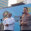 Kapolri Jenderal Pol Listyo Sigit Prabowo dan jajaran saat konferensi pers di depan Markas Besar Polri, Jakarta, Kamis (12/6/2025). (Foto:Praba/Ist)