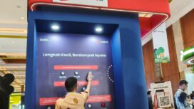 Sustainibox. Bukan alat sulap. Bukan juga kotak amal. Tapi kotak interaktif yang ngajak kamu mikir: gaya hidupmu ini udah ramah lingkungan belum, sih? (Foto:Praba/istimewa)