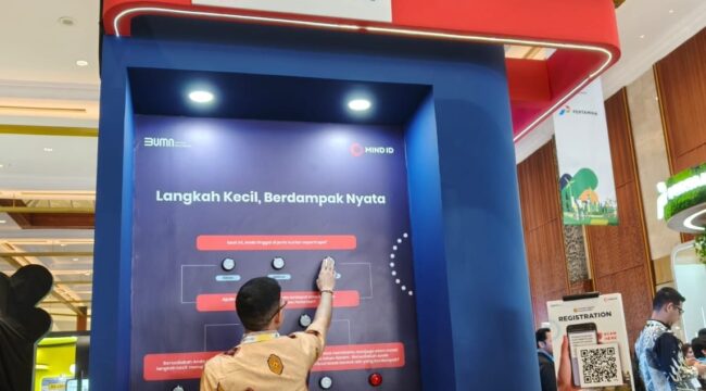 Sustainibox. Bukan alat sulap. Bukan juga kotak amal. Tapi kotak interaktif yang ngajak kamu mikir: gaya hidupmu ini udah ramah lingkungan belum, sih? (Foto:Praba/istimewa)