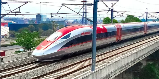 
					foto Kereta Cepat Whoosh (istimewa) 