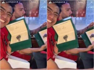 Sejumlah pemain Timnas Indonesia memperlihatkan Hadiah dari Presiden Prabowo (foto; Tangkap Layar di akun Instagram Justin Hubner)