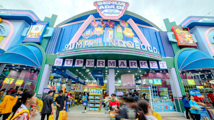 Rumah Indofood juga jadi tempat belanja segala kebutuhan dapur: dari mi, minyak goreng, tepung, susu, es krim, sampai cemilan ringan. Semua dibungkus dengan harga promo yang bikin dompet tetap senyum.(Foto:Ist)