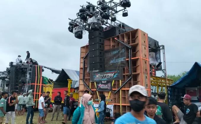 Fatwa haram Majelis Ulama Indonesia (MUI) Jawa Timur terhadap fenomena sound horeg memicu gelombang perdebatan sengit di tengah masyarakat(foto: Istimewa)