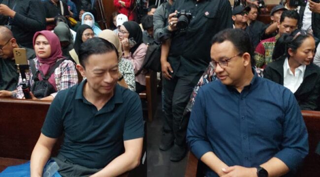 Dalam persidangan Tom Lembong mengaku dirinya jadi sasaran karena memilih mendukung Anies Baswedan sebagai capres di Pemilu 2024.(Foto:Berita Nasional)