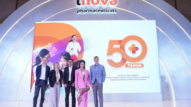 Selama 50 tahun, Povidone-Iodine jadi cairan cokelat legendaris di kotak P3K keluarga Indonesia. Dari luka kecil anak sekolah sampai kebutuhan medis, inilah kisah antiseptik yang tak pernah lekang oleh waktu.(Foto:Istimewa)