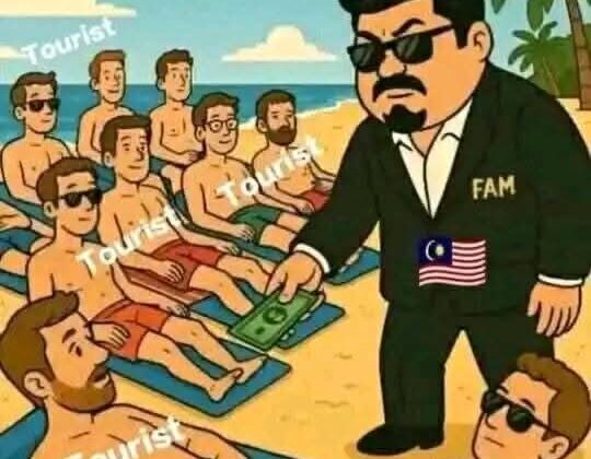 Skandal pemalsuan dokumen bikin FAM kena sanksi FIFA. Parahnya, media Malaysia kompak hajar federasi dengan judul-judul pedas tanpa ampun.(Foto: Istimewa)