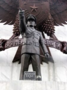 Kisah Ahmad Yani, jenderal muda kesayangan Sukarno yang tegas menolak PKI, gugur tragis pada malam G30S, kini dikenang sebagai Pahlawan Revolusi.(Foto: Istimewa)