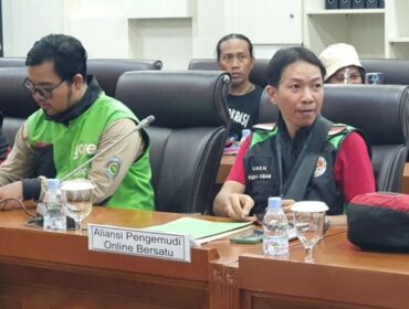 APOB ngadu ke DPR, protes potongan mencekik dan fitur aplikator ‘slot’ yang bikin driver online serasa main judi ketimbang cari nafkah.(Foto:Istimewa)