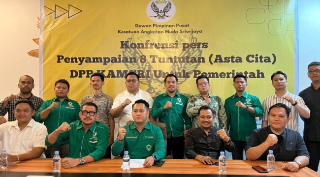 KAMSRI desak reformasi politik, bersih-bersih tata kelola haji, hingga tolak dana pensiun DPR lewat delapan agenda kebangsaan.(prabainsight)