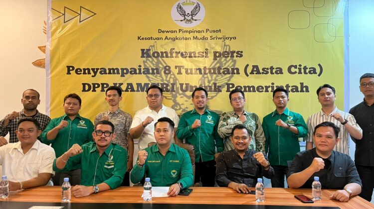 KAMSRI desak reformasi politik, bersih-bersih tata kelola haji, hingga tolak dana pensiun DPR lewat delapan agenda kebangsaan.(prabainsight)