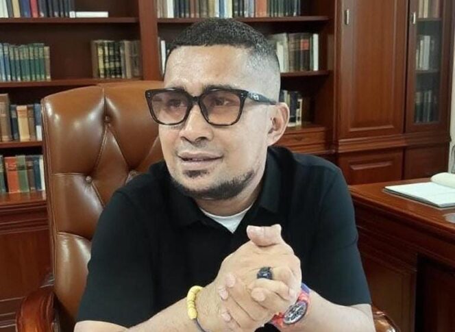 
					Direktur Haidar Alwi Institute, Sandri Rumanama, mengingatkan Indonesia belajar dari krisis Nepal. Ia menyerukan solidaritas nasional agar bangsa tidak terjebak konflik global.(Foto:Ist)