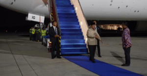 Prabowo hanya 8 jam di Beijing, bertemu Xi Jinping, Vladimir Putin, dan Kim Jong Un sebelum kembali ke Jakarta. Diplomasi kilat ala Presiden RI.(foto: Istimewa)