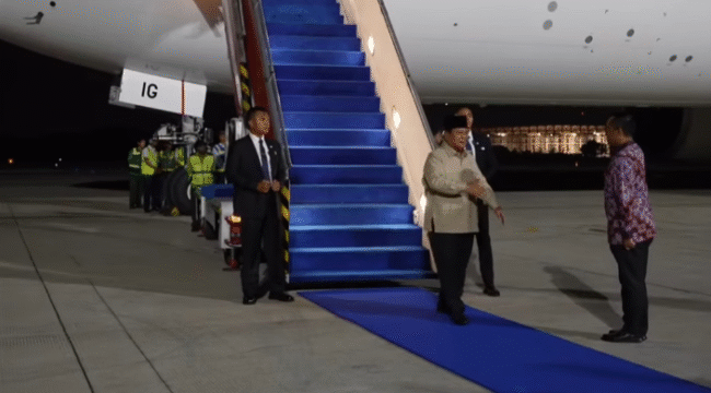 Prabowo hanya 8 jam di Beijing, bertemu Xi Jinping, Vladimir Putin, dan Kim Jong Un sebelum kembali ke Jakarta. Diplomasi kilat ala Presiden RI.(foto: Istimewa)