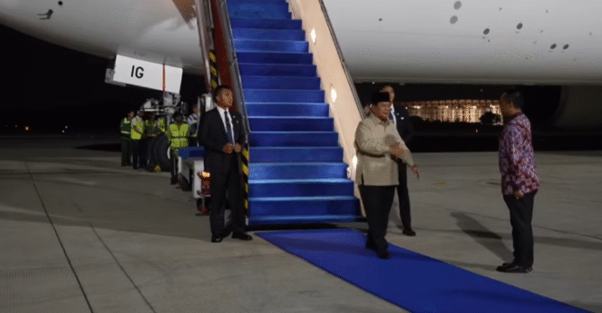 
					Prabowo hanya 8 jam di Beijing, bertemu Xi Jinping, Vladimir Putin, dan Kim Jong Un sebelum kembali ke Jakarta. Diplomasi kilat ala Presiden RI.(foto: Istimewa)