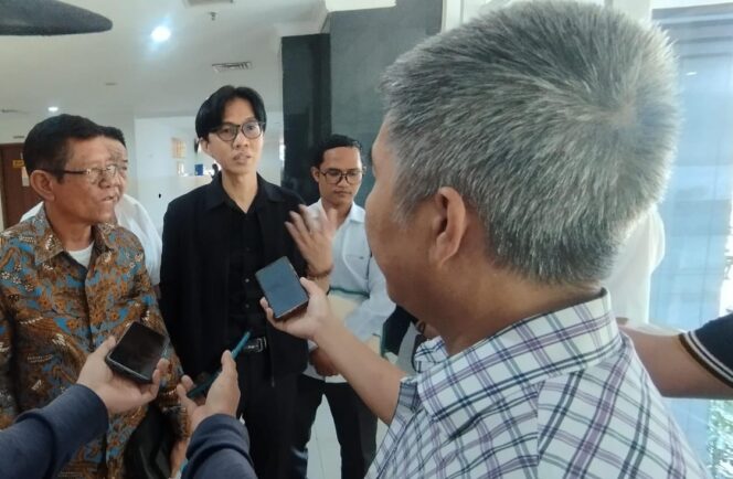 
					Tarif Air Tak Sesuai, PAM Jaya Digugat Warga Apartemen Gading Nias Residence