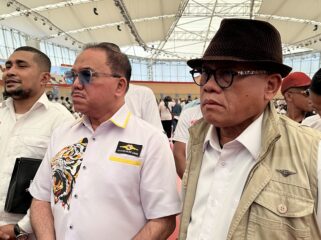 Ribuan orang menghadiri Milad Presiden Prabowo Subianto di Velodrome Jakarta. Dalam acara yang juga menandai satu tahun pemerintahan Prabowo-Gibran, Haidar Alwi Institut menyerukan agar independensi Polri tetap berada di bawah Presiden sebagai simbol keutuhan bangsa (Foto: prabainsight)