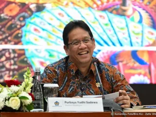 Menkeu Purbaya Yudhi Sadewa menyoroti praktik jual-beli jabatan di Bekasi dan penyimpangan di daerah lain. Ia menegaskan reformasi tata kelola belum tuntas dan meminta kepala daerah berbenah dalam dua kuartal ke depan.(Foto:Istimewa)