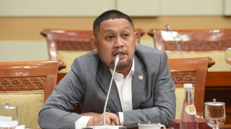 Abdullah Komisi III DPR RI minta KPK usut dugaan korupsi proyek Kereta Cepat Whoosh. Jokowi sebut proyek ini investasi sosial, bukan soal laba.(Foto: DPR-RI)