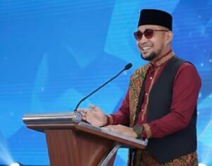 Sandri Rumanama terhadap kinerja Polri 2025 di era Jenderal Listyo Sigit — mulai dari kamtibmas, penegakan hukum, keamanan siber, hingga program ketahanan pangan.(Istimewa)