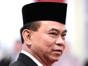 Ketua Umum Projo Budi Arie Setiadi akhirnya “pamit” dan siap berlabuh ke Gerindra demi memperkuat kepemimpinan Prabowo Subianto. Dari relawan Jokowi kini jadi penggerak pemerintahan Prabowo-Gibran, begini gaya move on politik ala Budi Arie.(Foto:Istimewa)
