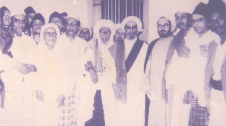 Polemik nasab Bani Alawi kembali menghangat setelah klaim pembatalan muncul dari Kiimat. Haidar Alwi menegaskan pentingnya metodologi ilmu nasab dan ajakan menjaga akal sehat publik di tengah kegaduhan opini.(Foto: Ist)