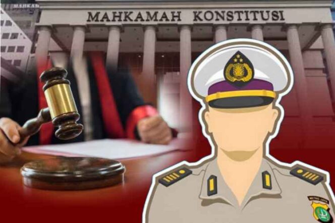 
					Haidar Alwi menilai putusan MK yang membatasi penugasan anggota Polri di jabatan sipil harus dihormati,