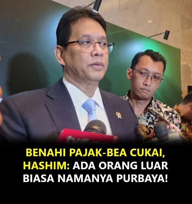 
					Hashim Djojohadikusumo mengungkap alasan Presiden Prabowo mengganti Menteri Keuangan pada 2025. Pergantian ini disebut untuk mengakhiri defisit APBN dan membenahi kinerja aparat pajak.(Foto:Istimewa)