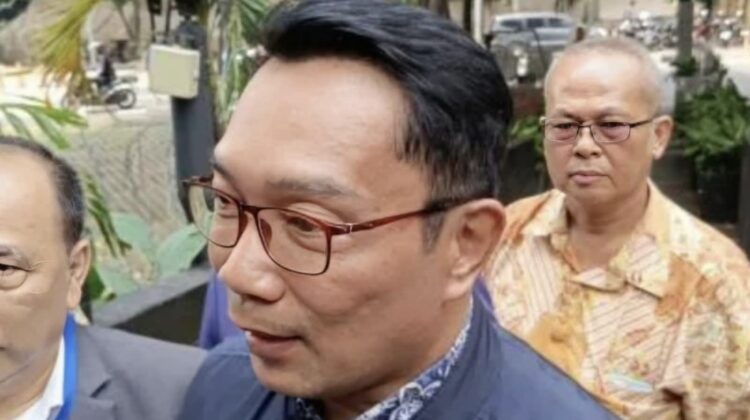 Ridwan Kamil memenuhi panggilan KPK terkait kasus dugaan korupsi iklan Bank BJB. Hadir sebagai saksi, RK memberikan pernyataan normatif soal penghormatan pada supremasi hukum.(Istimewa)