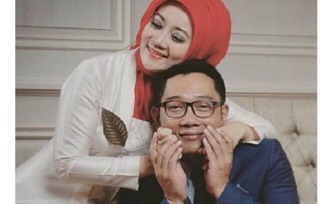 
					Atalia Praratya atau Bu Cinta menggugat cerai Ridwan Kamil di Pengadilan Agama Bandung. Perkara telah terdaftar dan dijadwalkan mulai disidangkan pekan ini, kata pihak pengadilan. (Istimewa)