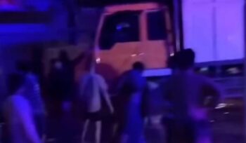 Kasus dugaan kekerasan seksual saat evakuasi banjir Aceh Tamiang memicu kemarahan warga. Polisi bertindak cepat mengamankan pelaku dan memulihkan kondisi korban.