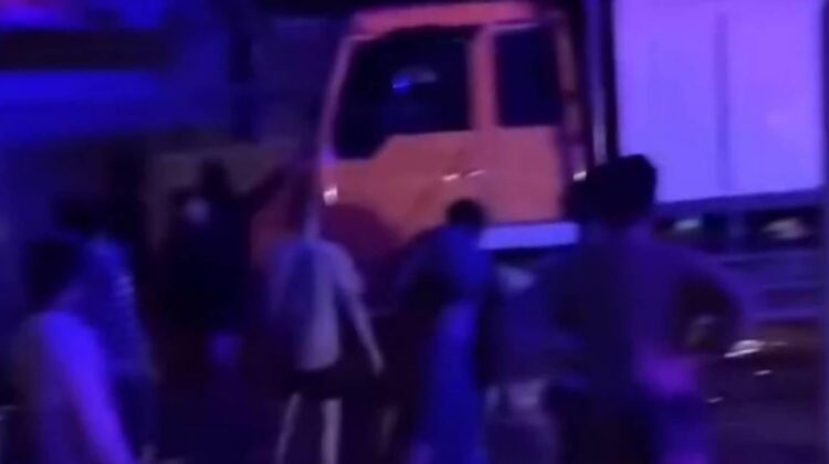 Kasus dugaan kekerasan seksual saat evakuasi banjir Aceh Tamiang memicu kemarahan warga. Polisi bertindak cepat mengamankan pelaku dan memulihkan kondisi korban.