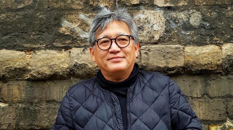 Andreas Harsono tentang metode verifikasi laporan HAM, perbedaan pelanggaran HAM dan kejahatan sipil, serta pentingnya standar internasional dalam menjaga objektivitas temuan. Ia juga menyoroti risiko politisasi laporan dan etika ralat dalam jurnalisme HAM.(Foto:Istimewa)