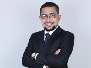 Sandri Rumanama membantah tuduhan JATAM yang menyeret Presiden Prabowo dan PT THL dalam isu banjir Sumatera, menilai klaim tersebut tidak rasional dan tanpa bukti.(Istimewa)