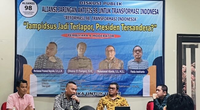 Diskusi Aktivis 98 menyoroti laporan masyarakat terhadap Jampidsus yang masih diverifikasi KPK. Isu akuntabilitas penegakan hukum dan posisi Presiden jadi sorotan. (Foto: prabainsight/van)