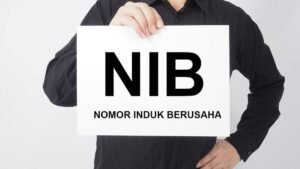 Keluhan pelaku UMKM soal perizinan usaha kian menguat. Digitalisasi NIB yang digadang mempermudah justru dinilai menambah beban dan menjauhkan negara dari rakyat kecil.