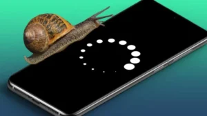 Penurunan performa smartphone dapat terjadi secara alami seiring usia pemakaian, meski tanpa pembaruan sistem operasi.(Foto: Ilustrasi)