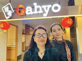 Operation Manager Gahyo Cikarang, Rita Tjahjani, menjelaskan konsep restoran Korea premium yang menyasar kebutuhan meeting bisnis di kawasan industri.(Foto:Ristanto/prabainsight.com)