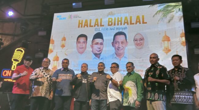 Sandri Rumanama soroti ketimpangan Maluku dalam Halal Bihalal Pemuda Timur, desak pemerataan pembangunan dan peran aktif generasi muda.