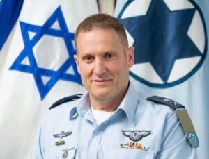 Kabar mengejutkan dari konflik Iran–Israel. Panglima Angkatan Udara Israel Tomer Bar dilaporkan tewas dalam serangan balasan Iran yang disebut menembus sistem pertahanan canggih Israel.
