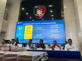 Bareskrim Polri mengeksekusi 133 rekening terkait kasus TPPU dari perjudian online dengan total aset Rp 58,18 miliar. Dana hasil kejahatan tersebut diserahkan ke Kejaksaan Agung.