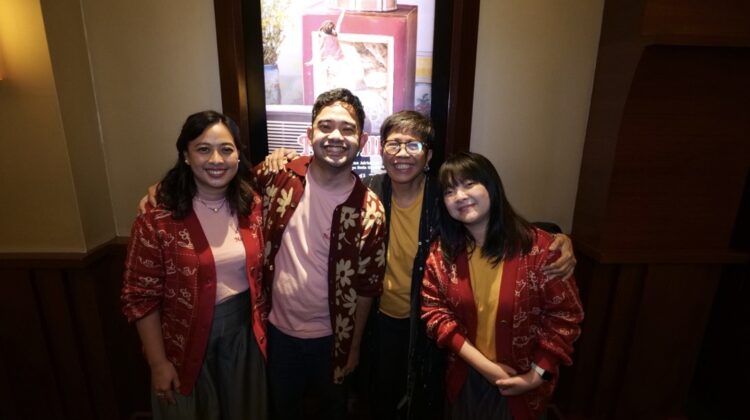 Film Na Willa dari Visinema Studios mendapat banyak pujian dari penonton di screening awal. Film keluarga penuh imajinasi ini siap tayang di bioskop Indonesia saat Lebaran 2026.