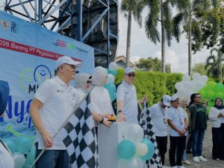 Suasana pelepasan peserta Mudik Gratis Pegadaian 2026 di Universitas Budi Luhur, Jakarta Selatan, Senin, (16/3/2026). Program ini turut melibatkan Kantor Wilayah Pegadaian IX Jakarta 2 dalam pemberangkatan pemudik.