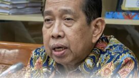 DPR kritik keras rekrutmen Polri setelah temuan taruni Akpol stroke dan siswa Setukpa sakit jantung tetap lolos. Sorotan juga tertuju pada Lemdiklat Polri dan dugaan praktik titipan.