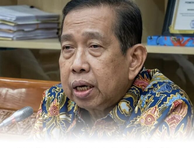 
					DPR kritik keras rekrutmen Polri setelah temuan taruni Akpol stroke dan siswa Setukpa sakit jantung tetap lolos. Sorotan juga tertuju pada Lemdiklat Polri dan dugaan praktik titipan.