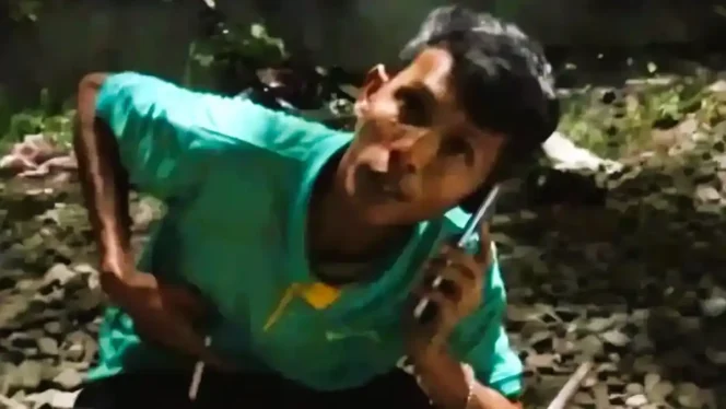 
					Taksi mogok di rel diduga jadi pemicu kecelakaan KRL dan KA Argo Bromo di Bekasi Timur yang menewaskan 14 orang, sopir kini diperiksa polisi.