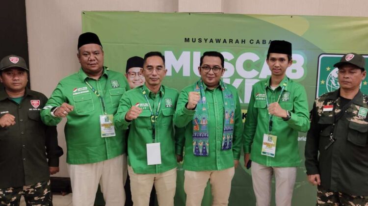 Jajaran Pengurus DPC PKB Kota Bekasi berfoto bersama usai mengikuti Muscab 2026.
